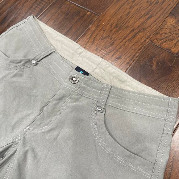 Kuhl Womens Shorts Sage Green Khaki Cargo Pocket Hiking Outdoor Bermuda Size 6 - Picture 2 of 8